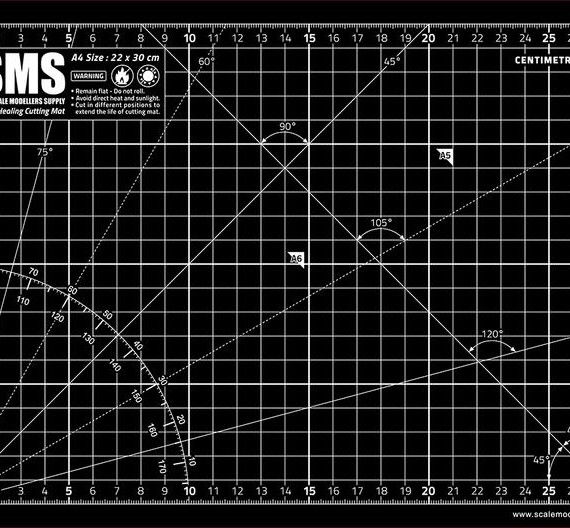 BLACK Cutting Mat A4