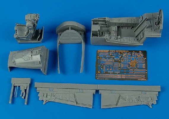 F-8E / H Crusader Cockpit Set